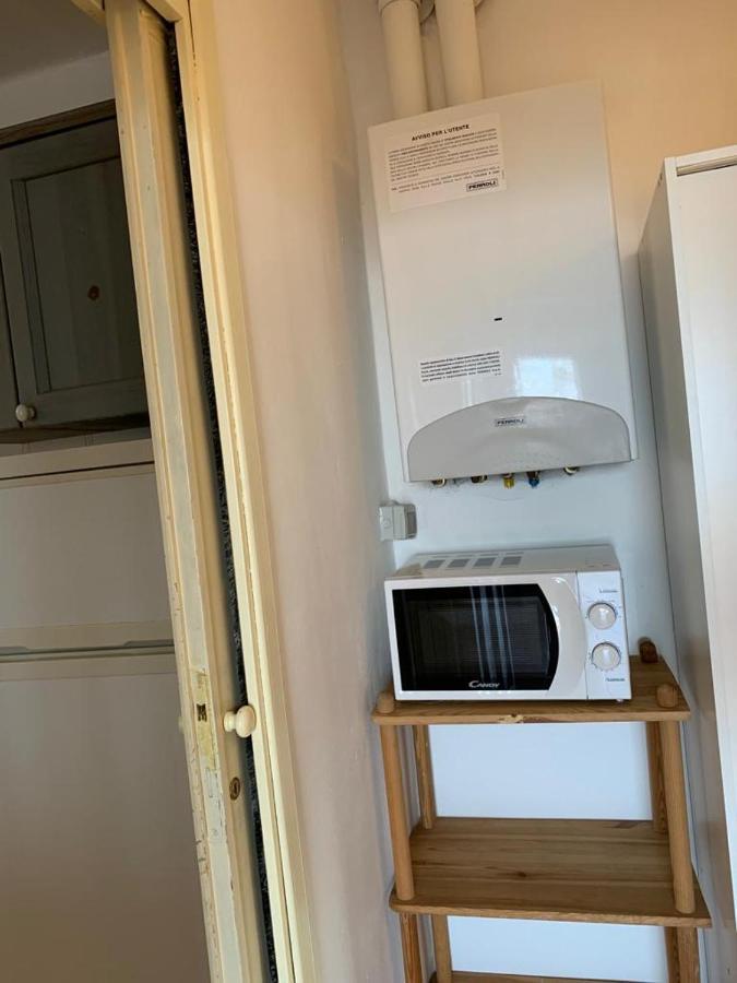 Casa Lisetta, 3-Room Apartment With Lake View Torri Del Benaco Exterior photo