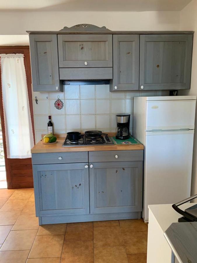 Casa Lisetta, 3-Room Apartment With Lake View Torri Del Benaco Exterior photo