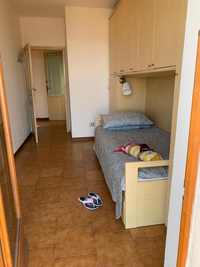 Casa Lisetta, 3-Room Apartment With Lake View Torri Del Benaco Exterior photo
